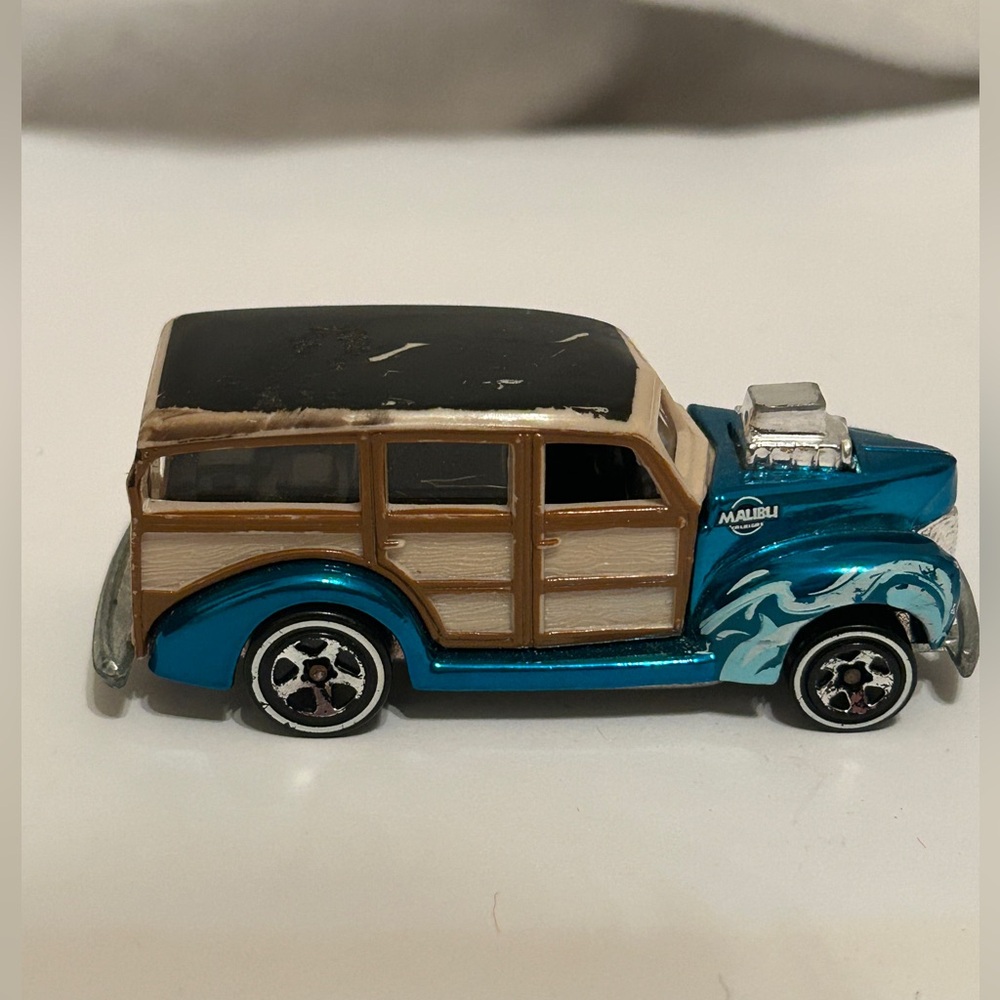 Vintage Mattel Malibu ‘40 Woodies Collectable Car